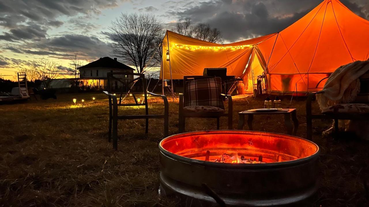 Shenandoah Valley Glamping - Amazing Views - Farm Edinburg Esterno foto